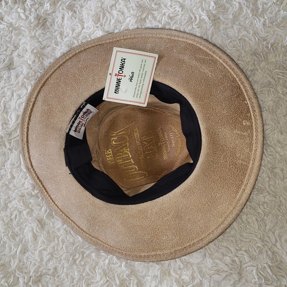 Minnetonka The Outback Leather Hat Buffalo Nickel Detail LightTan Small - Picture 4 of 13